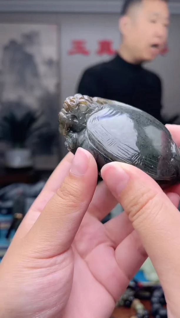 未镶嵌和田玉挂件1