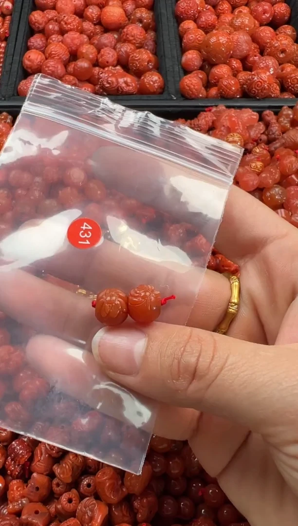 【闪购商品】南红玛瑙颈饰未镶嵌1