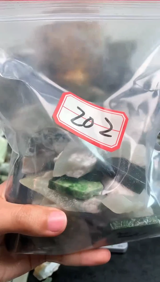 未镶嵌和田玉摆件202