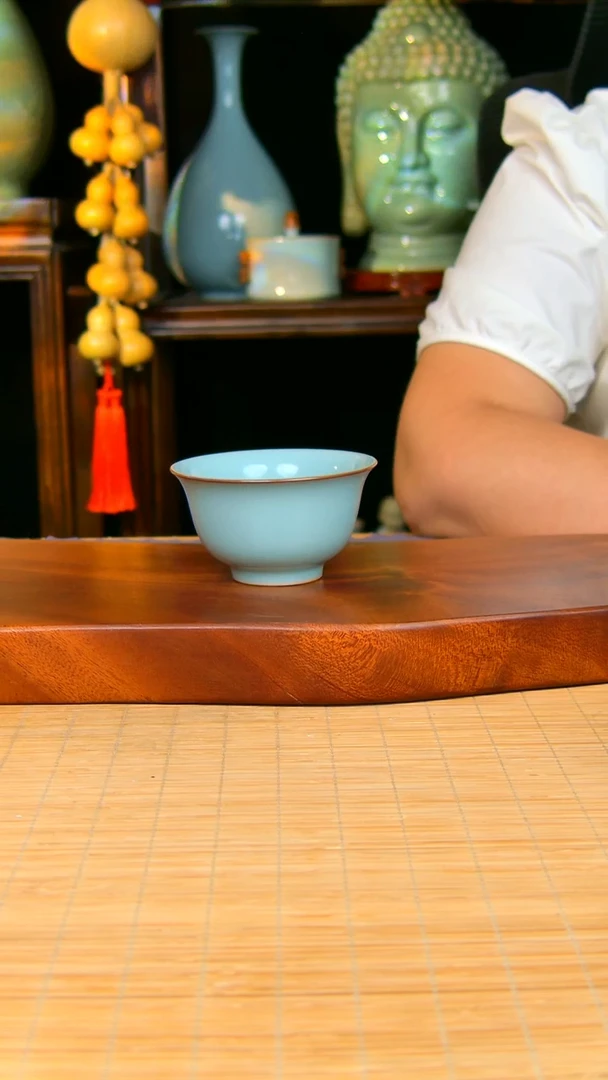 瓷片压手杯原矿天青不完美