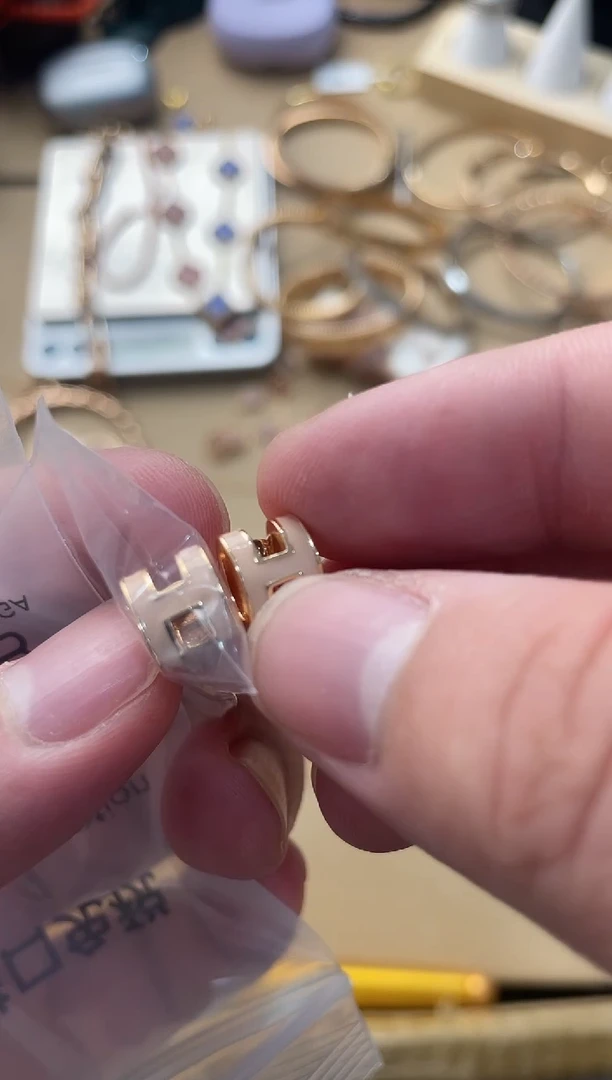 瓷片嘉荣当康8号铺208