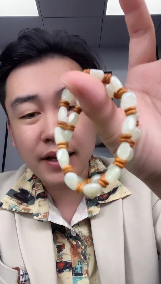 未镶嵌手串和田玉随行手串多样性发其一