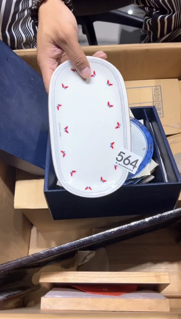 瓷片?****o564............2