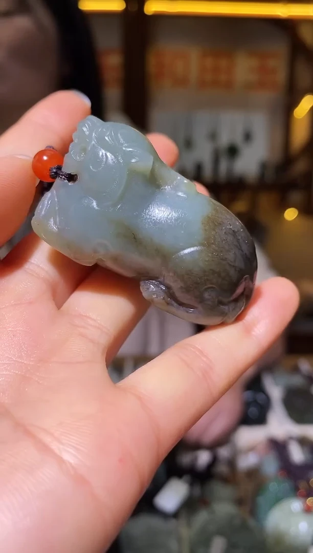 未镶嵌和田玉挂件1