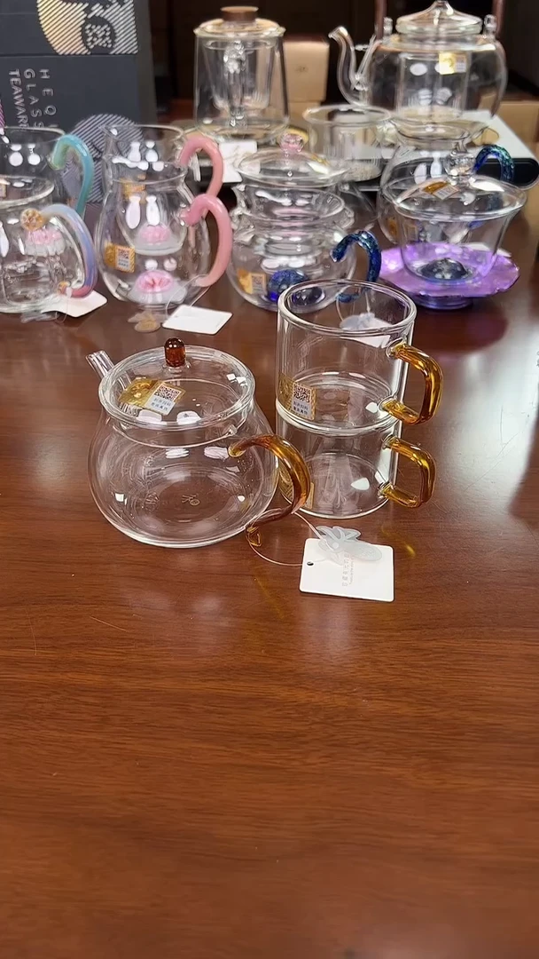 @@禾器晶彩青云壶琥珀+清禾杯琥珀两只