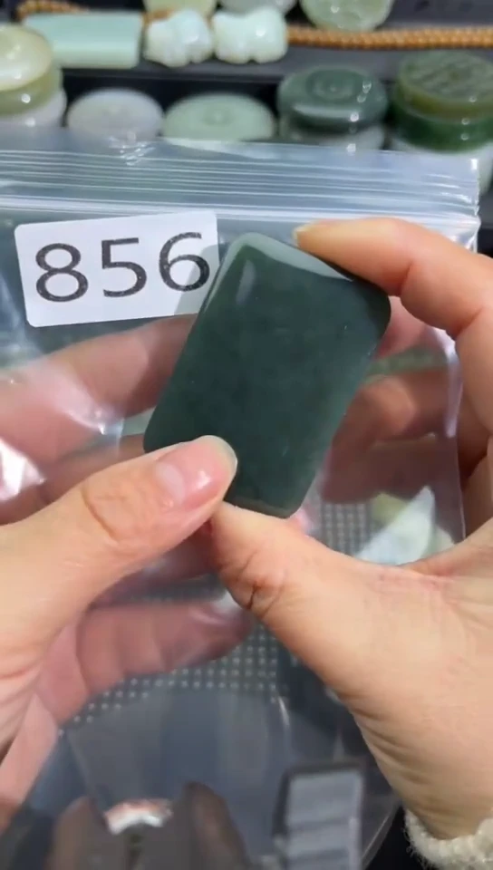 未镶嵌和田玉珠宝半成品牌子