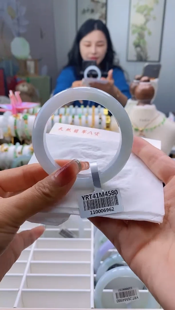 未镶嵌挂件翡翠109号56.2/12.3*8.7