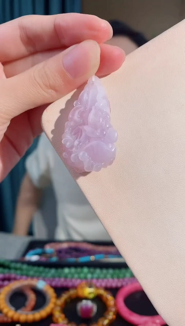 颈饰未镶嵌翡翠911