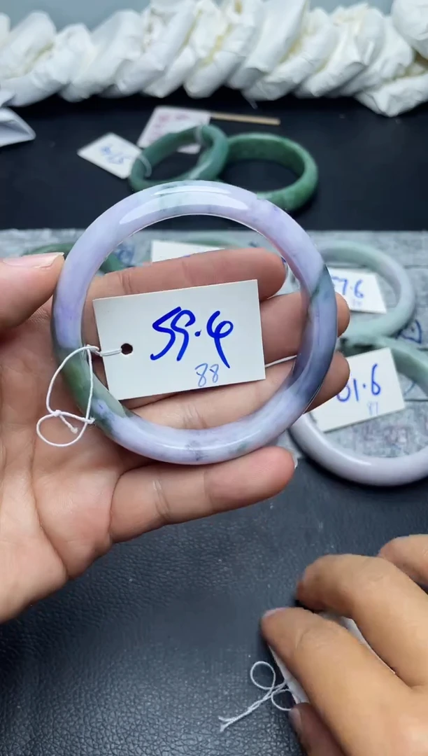 未镶嵌手镯翡翠88