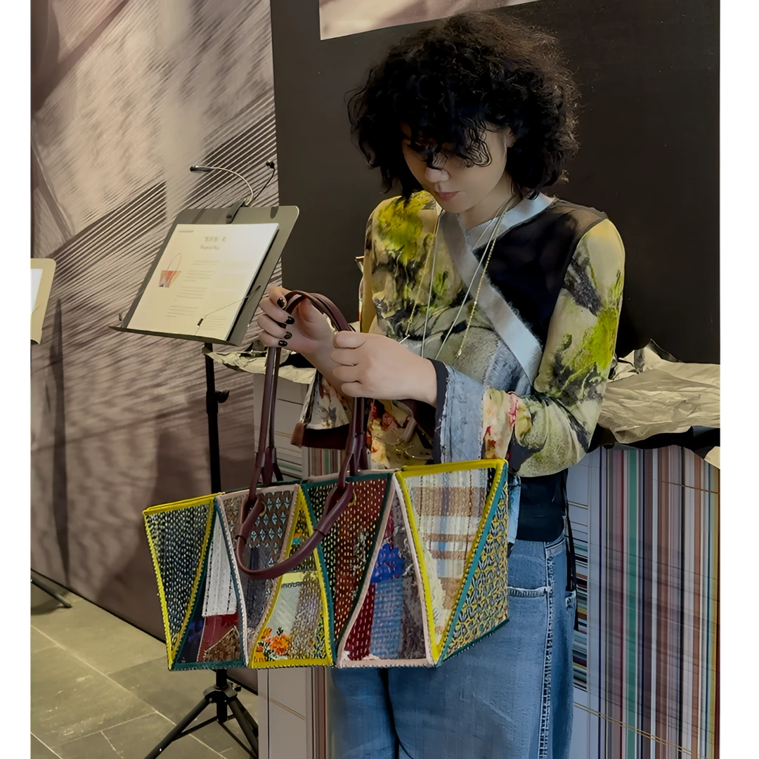 时尚轻奢设计师午夜巴黎油画上衣牛仔网红休闲百搭FGS3406501