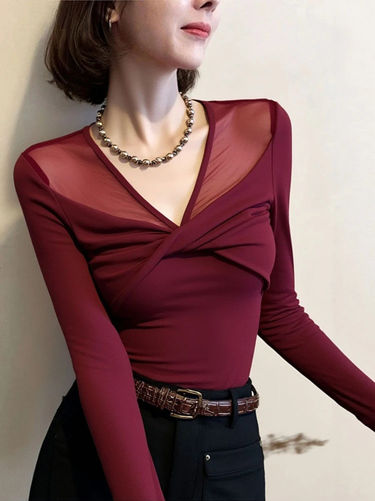 酒红色长袖t恤2025新款秋巨好看设计感独特别致超好看显瘦上衣