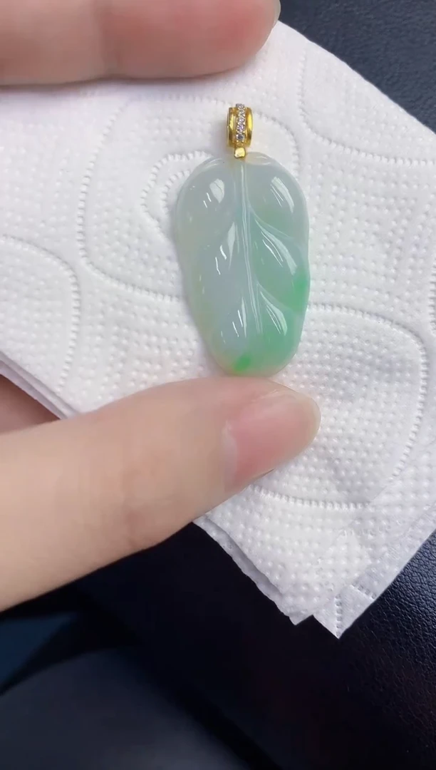 颈饰未镶嵌翡翠天然翡翠缅甸A货