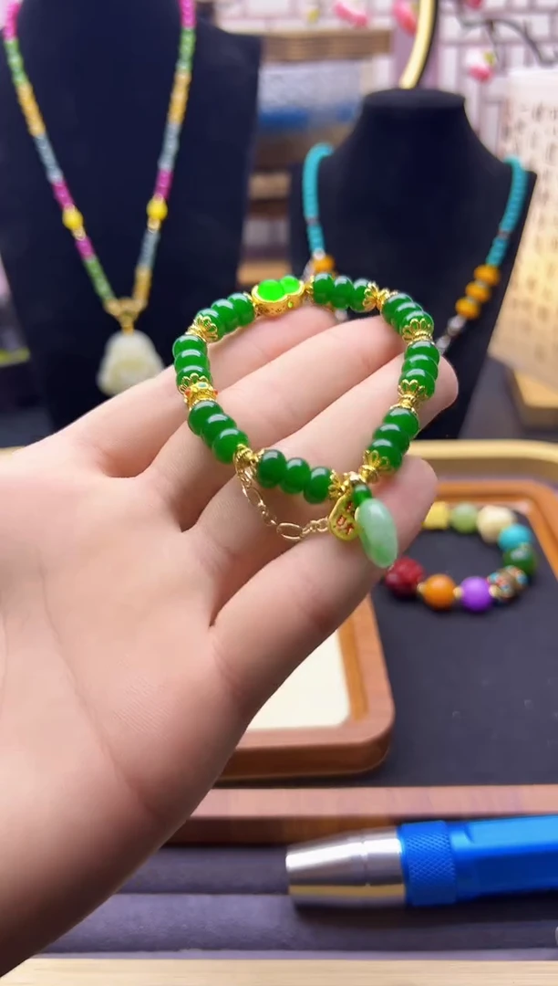 【闪购商品】翡翠颈饰14K金镶嵌S496