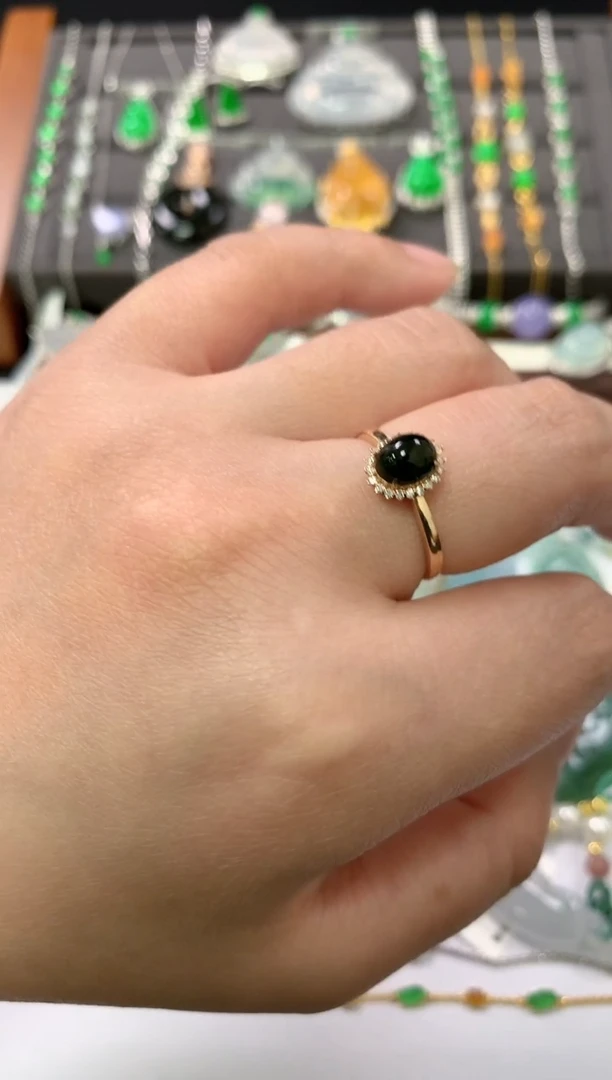 翡翠戒指18K金镶嵌103