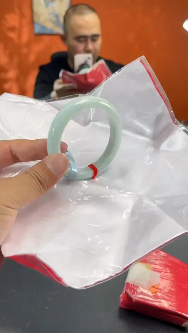 未镶嵌手镯翡翠10 54