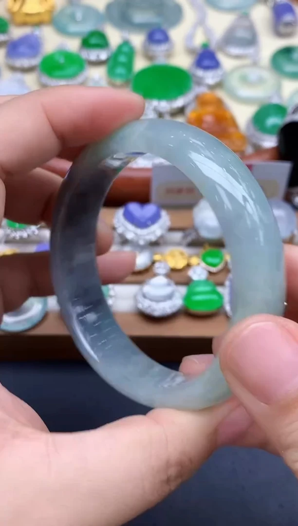 未镶嵌手镯翡翠111-中国好珍宝