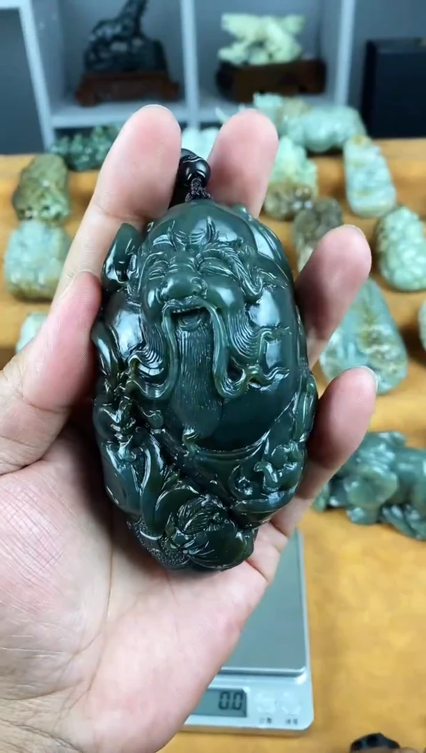 未镶嵌和田玉挂件1