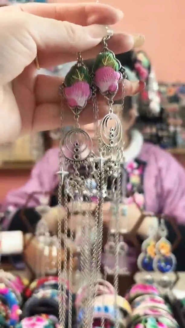 艺枝独绣手工饰品104