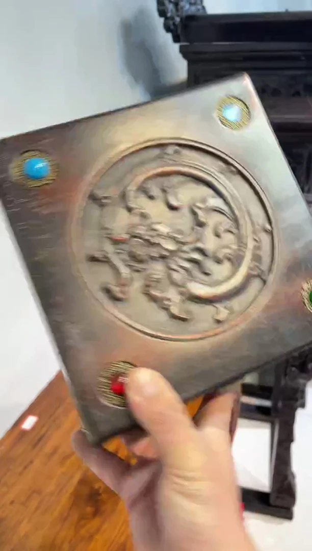 【闪购商品】木檀木珠宝侧翻盒方