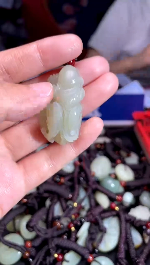 和田玉未镶嵌挂件1