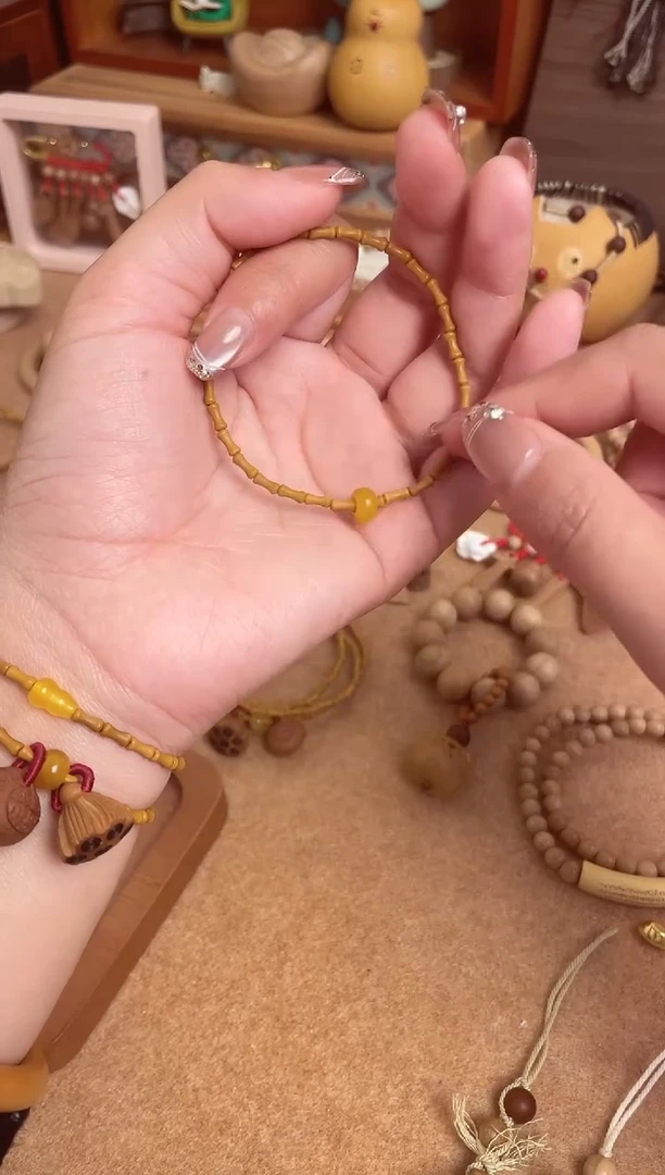 单圈竹节手串黄跑环一物一拍