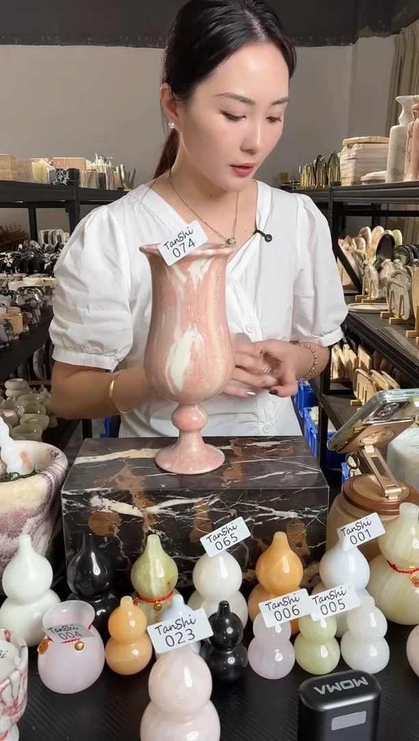 石材074宝粉郁金香花瓶