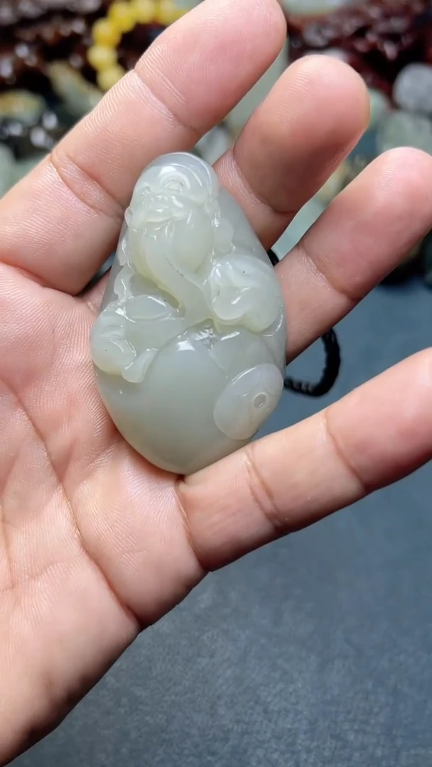 和田玉未镶嵌挂件-