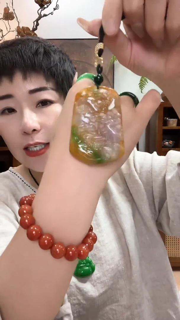 吊坠(赠链)合金翡翠205