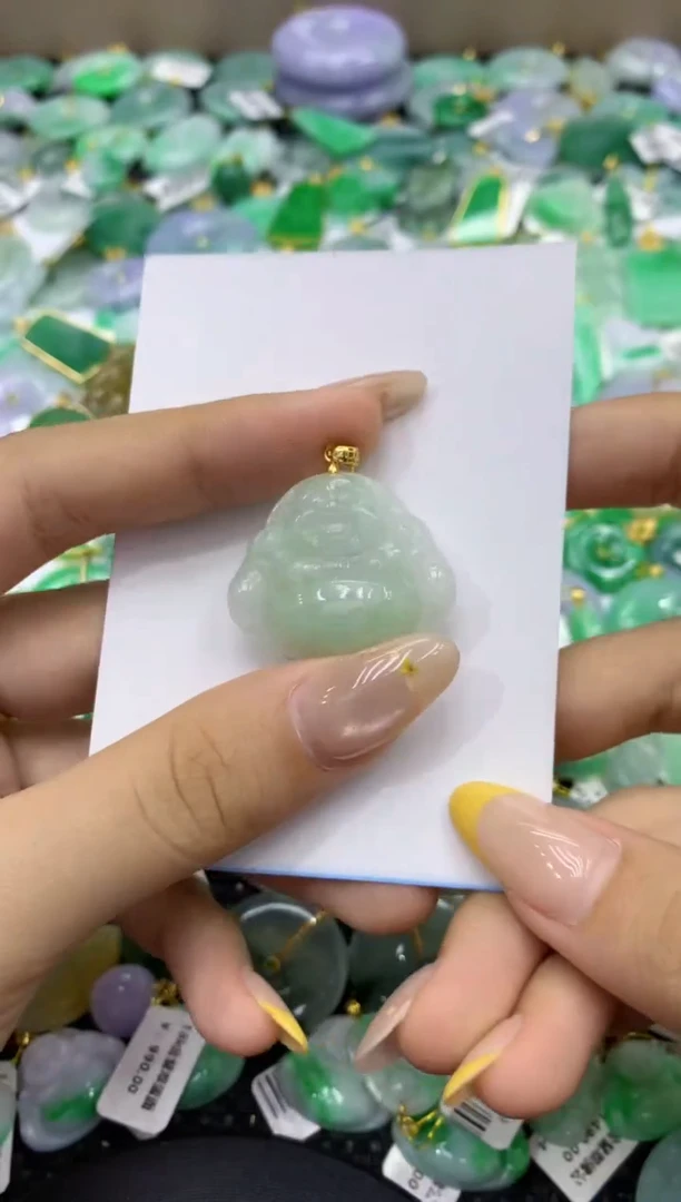 颈饰18K金镶嵌翡翠天然缅甸翡翠A货