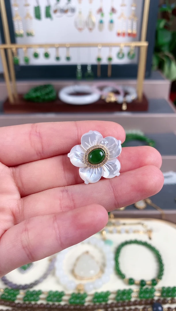 吊坠(不含链)银S925镶嵌和田玉1