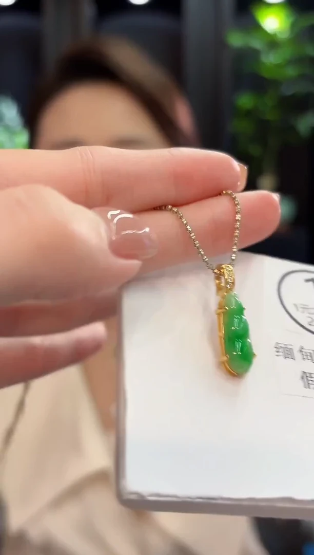 吊坠(不含链)未镶嵌翡翠缅甸A货/多样性发货/一件