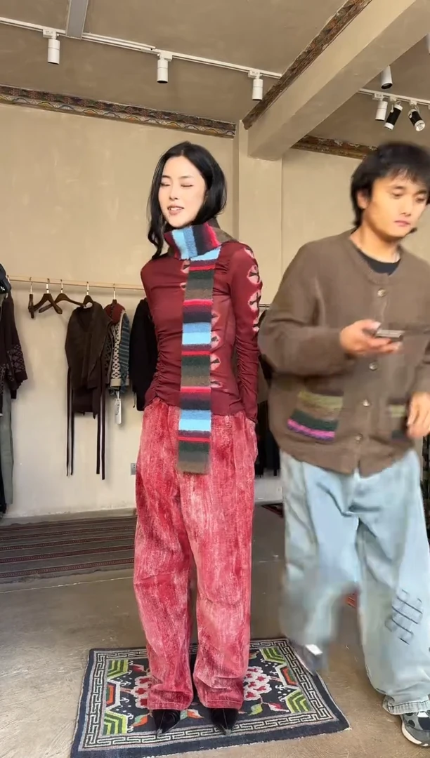 KWC26FW红色裤子S