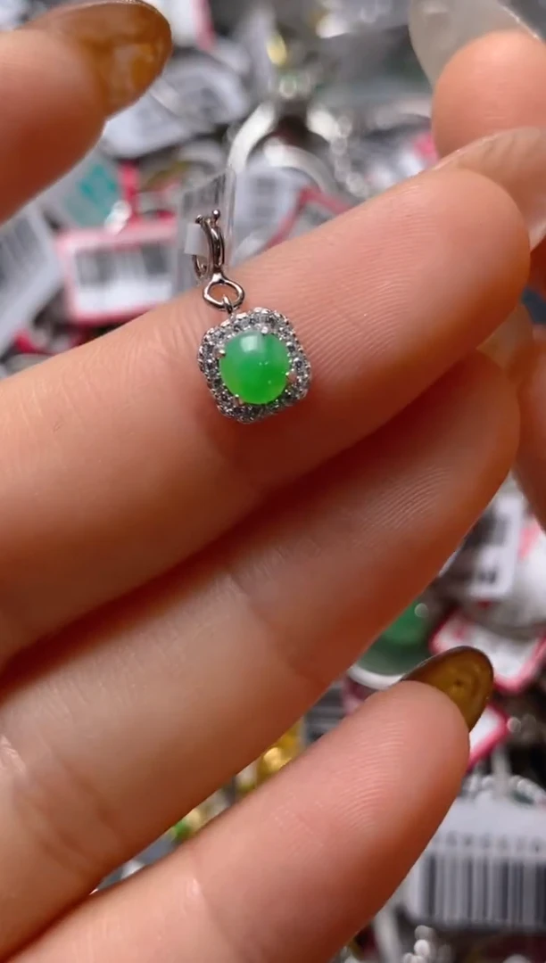 银S925镶嵌戒指翡翠百内无证书