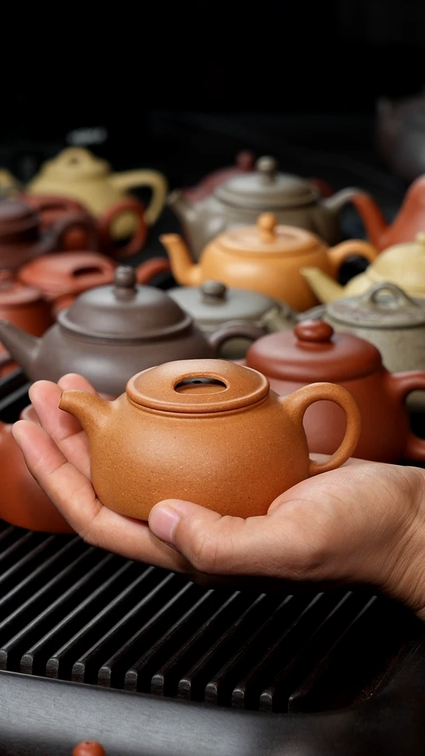 茶壶紫砂黄段牛盖微瑕半手100