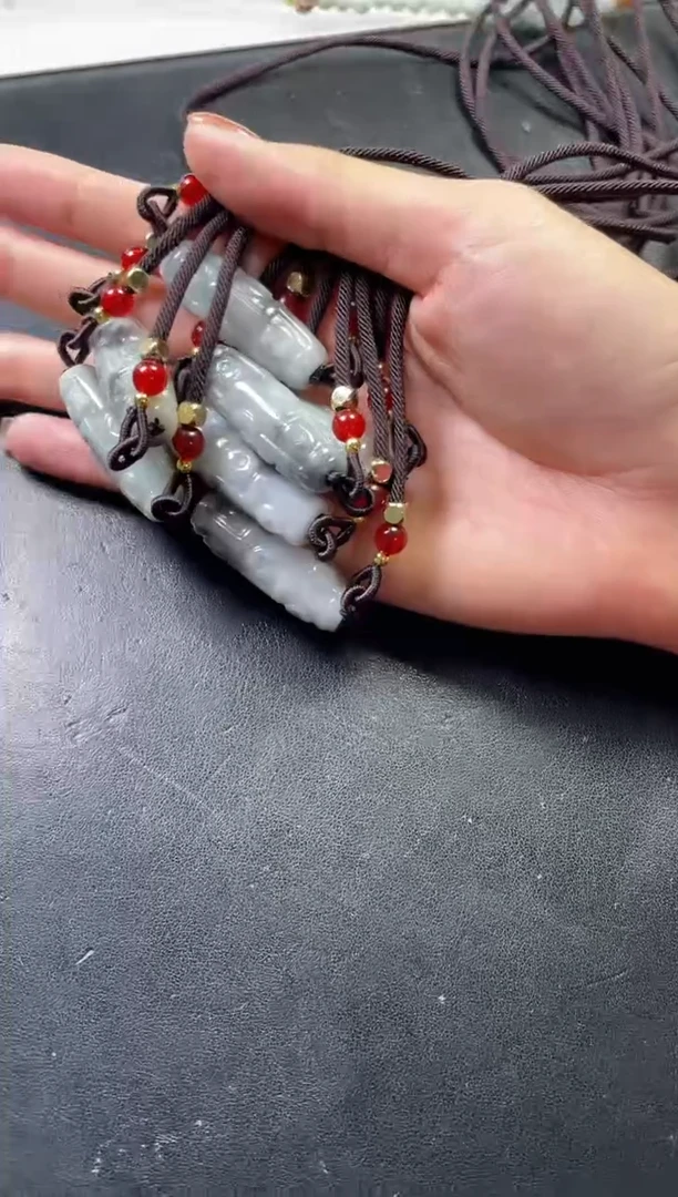 【闪购商品】翡翠挂件未镶嵌挂件多样性发一件