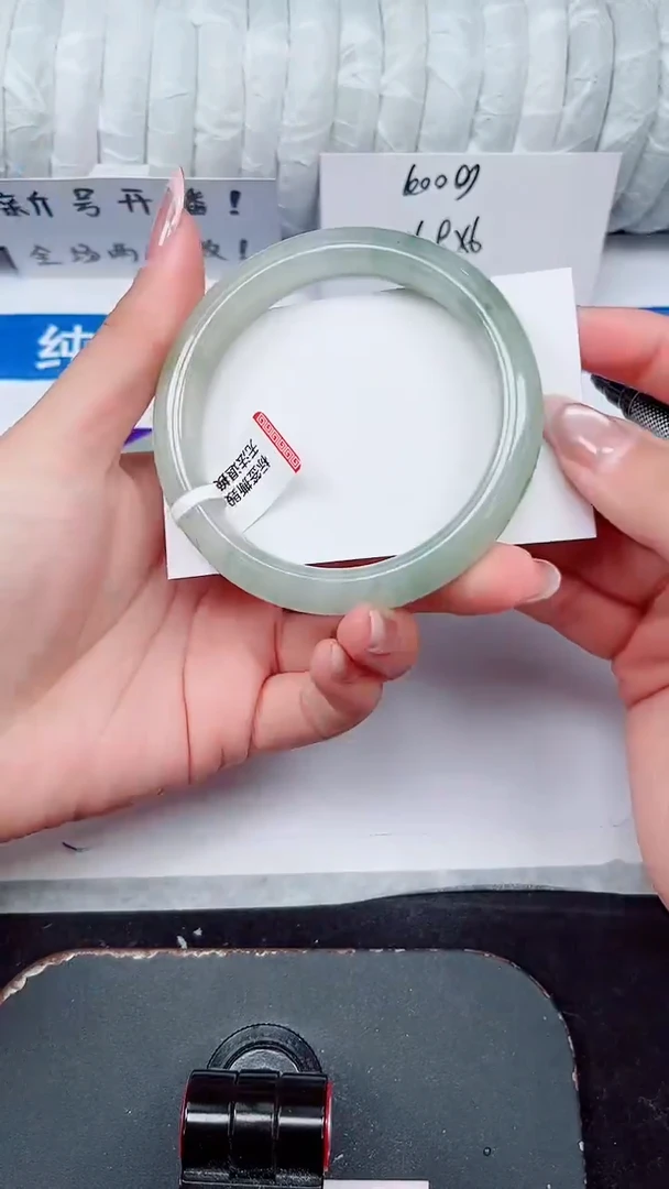 未镶嵌手镯石英质玉214-59/60