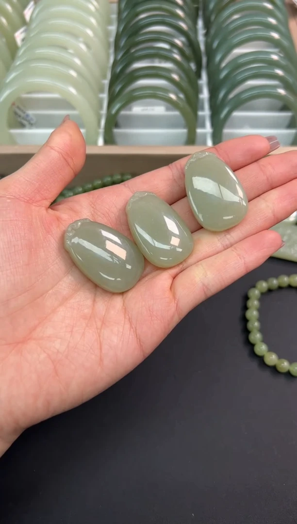 【闪购商品】和田玉颈饰未镶嵌多样性发货拍一发一