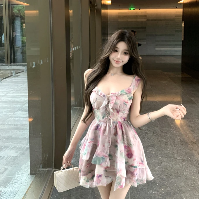 法式荷叶边碎花吊带连衣裙女夏季纯欲修身裙子设计感法式连衣裙