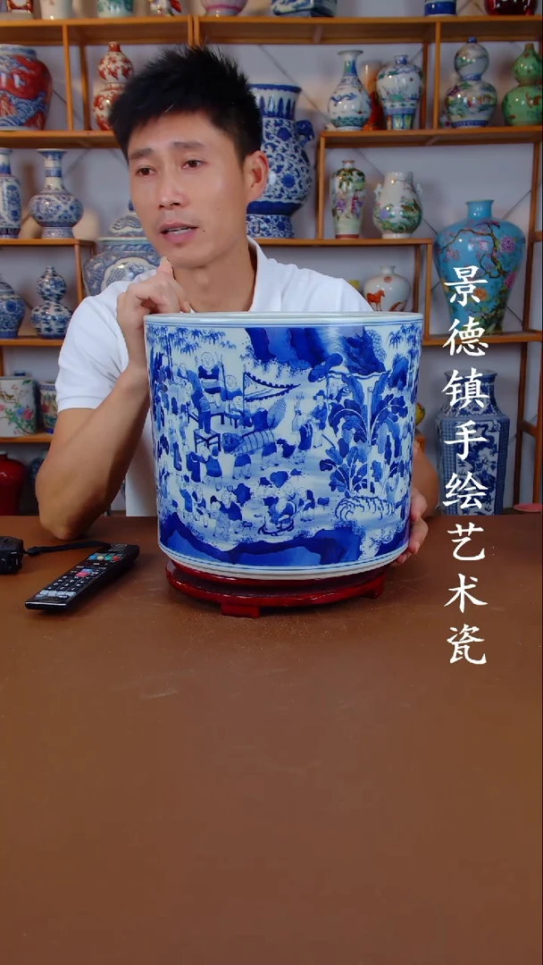 现代景德镇手工手绘陶瓷摆件71