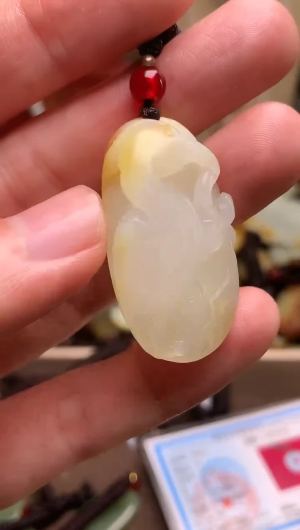 颈饰未镶嵌和田玉新疆料青海料清水和田玉吊坠