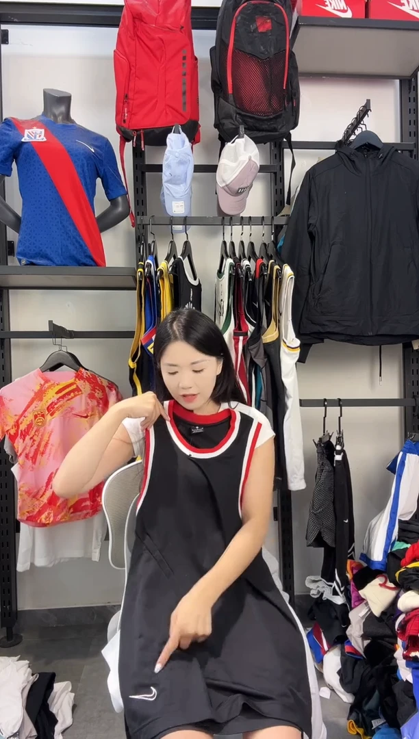 366 ·编码 瑕疵款直播间过款为准 尺码·M