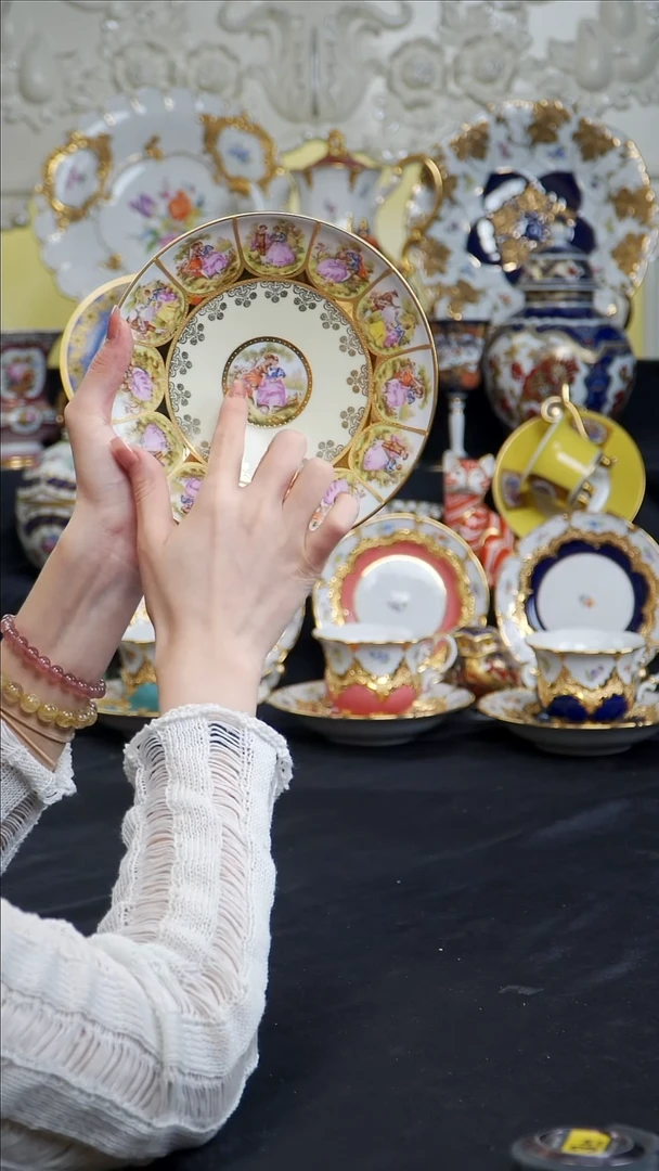 骨瓷婷婷中古器物如图所示65