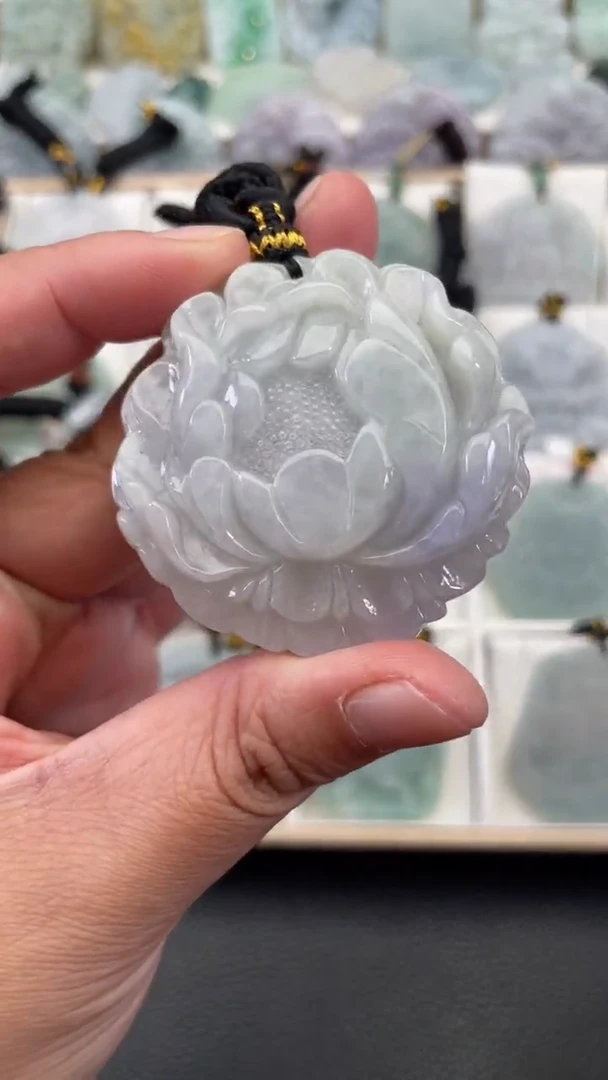 颈饰未镶嵌翡翠天然缅甸翡翠A货36