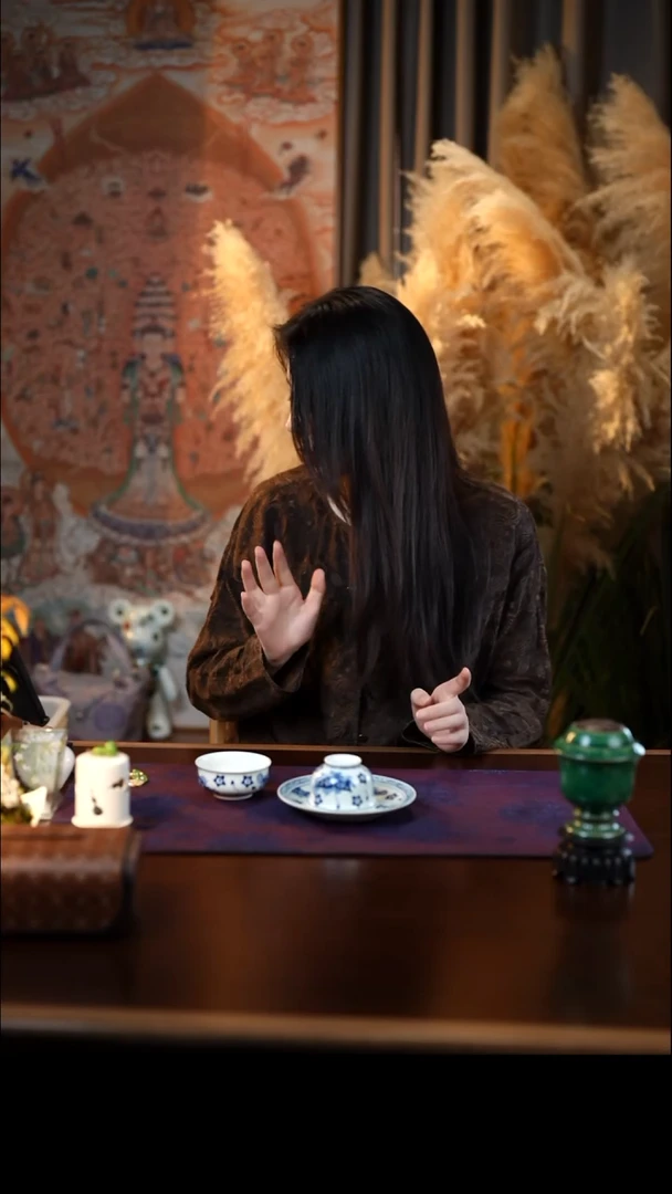 傲****馆青花鱼藻盖碗+壶承