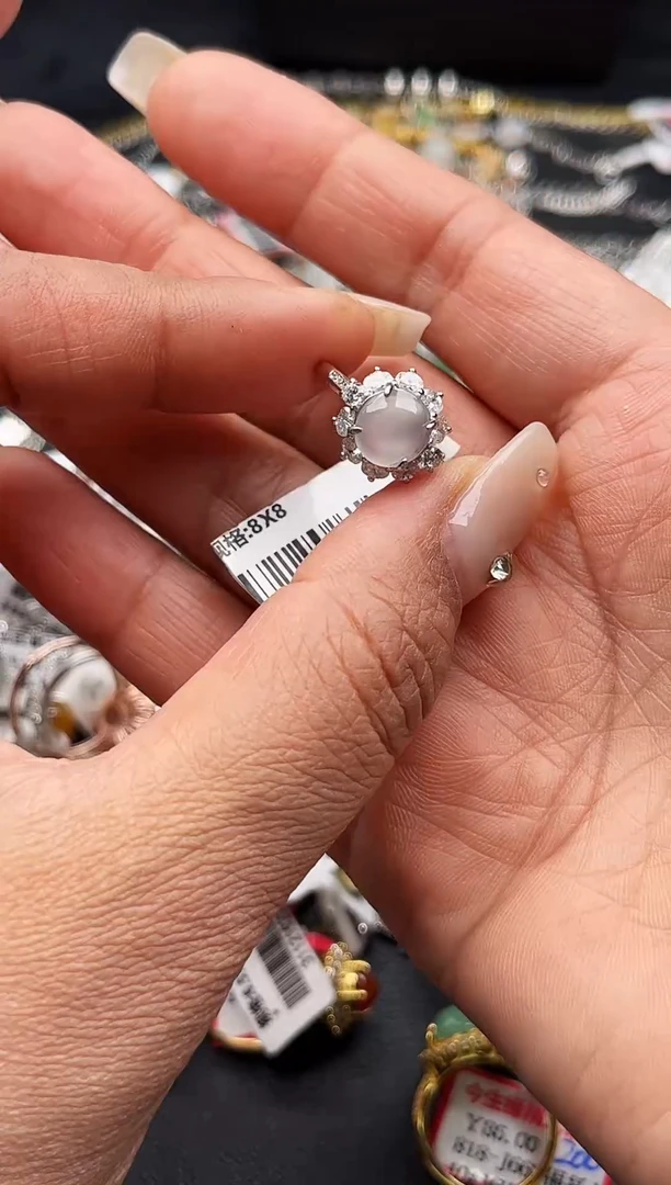 【闪购商品】翡翠戒指银S925镶嵌缅甸天然A货翡翠S925银镶嵌