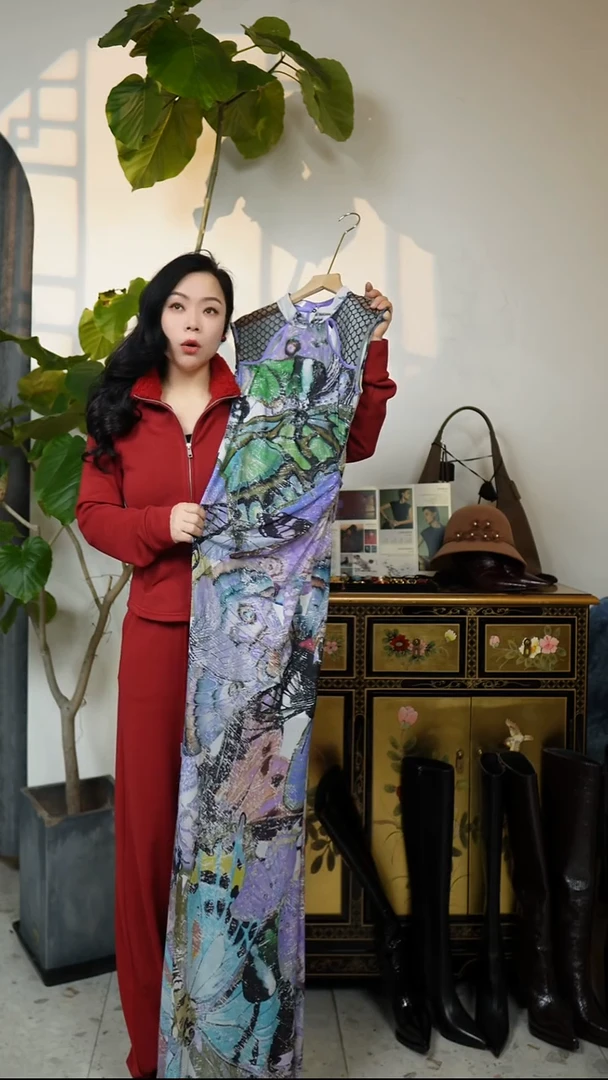 L码，设计师款无袖连衣裙，花色