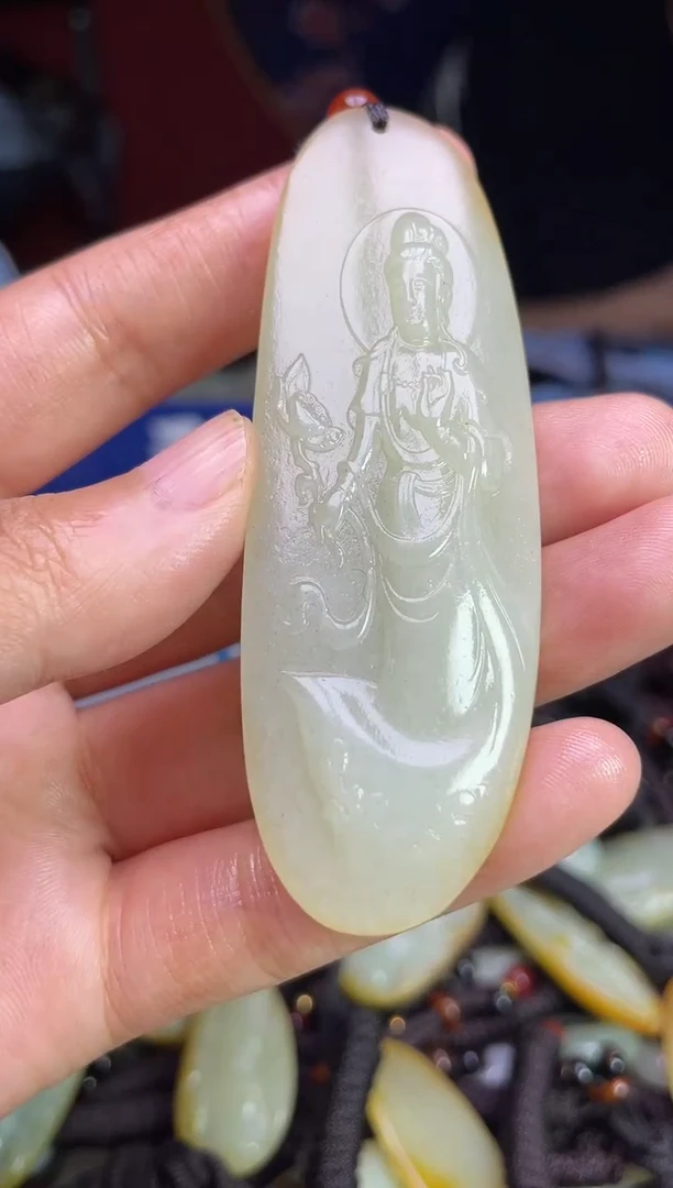 未镶嵌和田玉挂件1