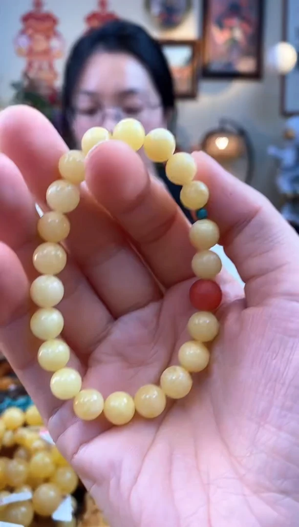 【闪购商品】琥珀手串未镶嵌手串