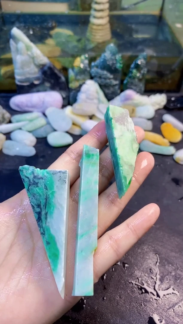 未镶嵌挂件翡翠天然翡翠019