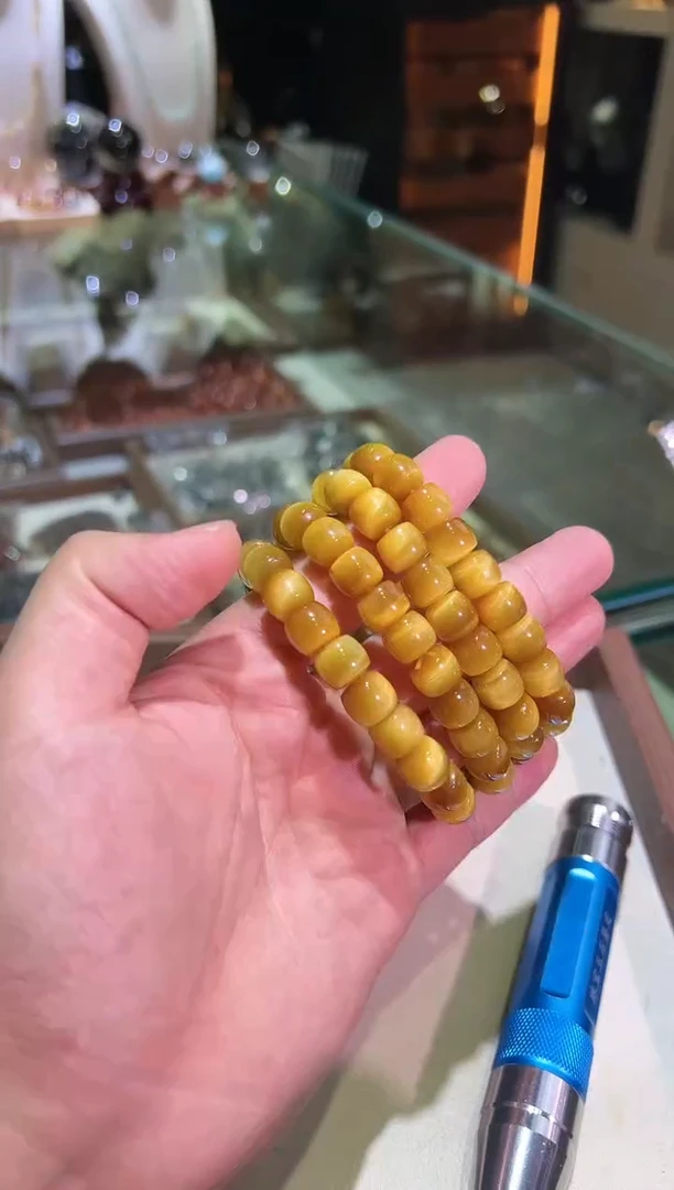 木变石（虎睛石）手链未镶嵌金虎眼老型直切（多样性发一）